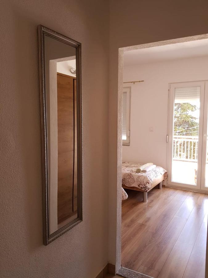 Apartment Mip Tisno Exteriör bild